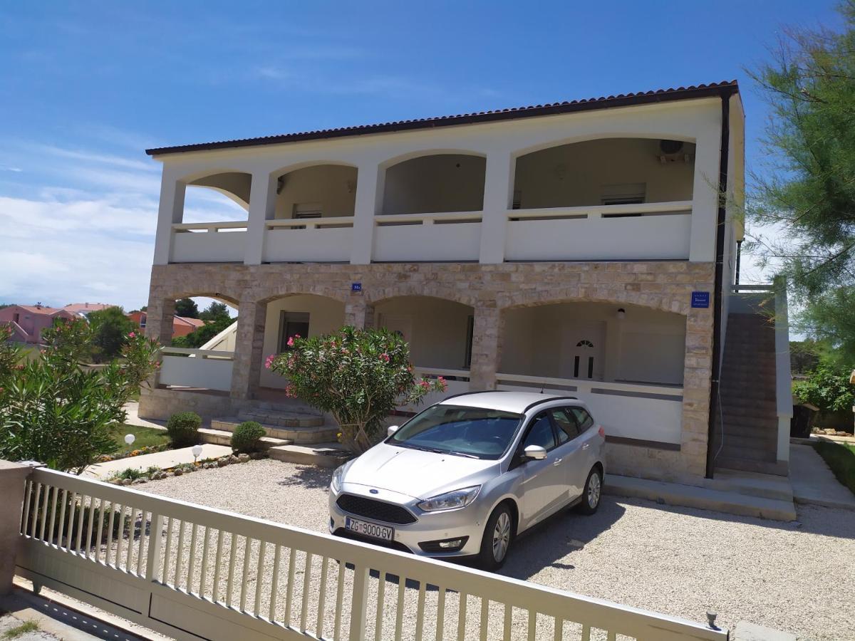 Apartmani Vjeko Vir Esterno foto