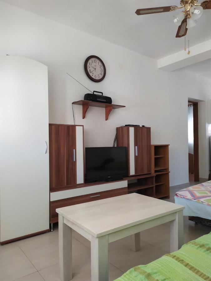 Apartmani Vjeko Vir Esterno foto