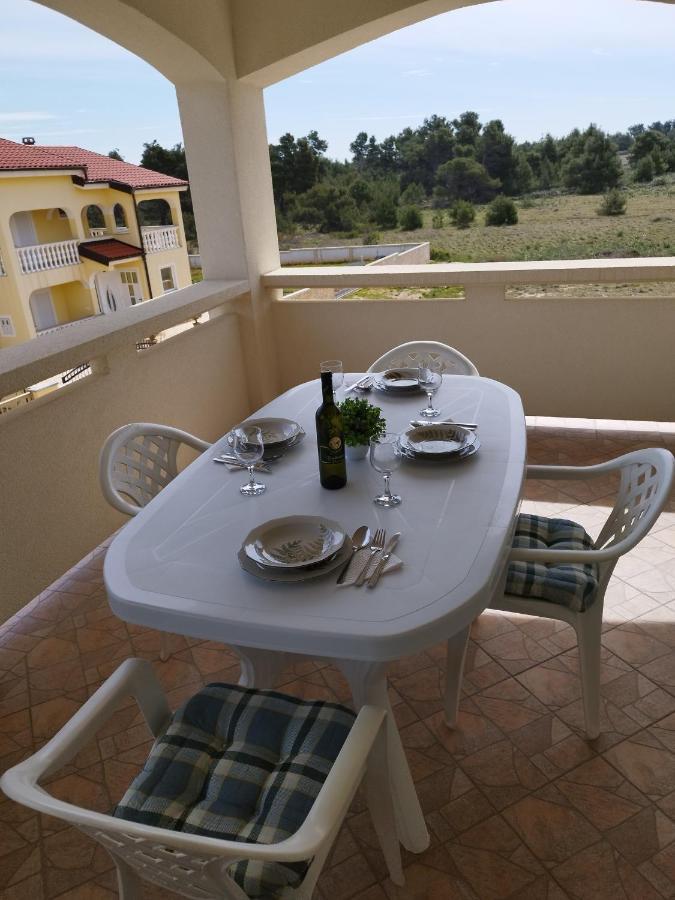 Apartmani Vjeko Vir Esterno foto