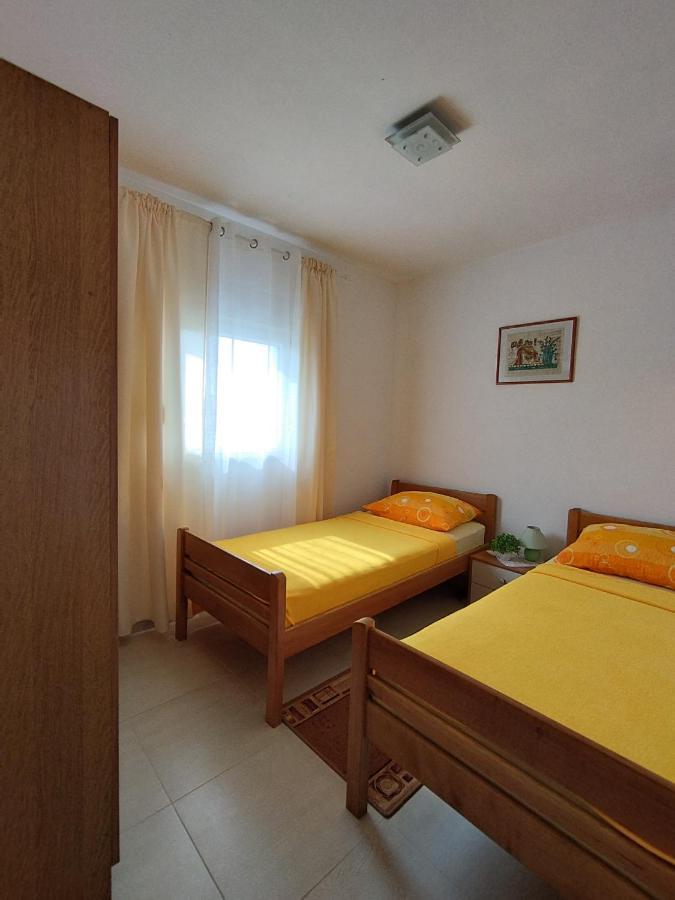 Apartmani Vjeko Vir Esterno foto