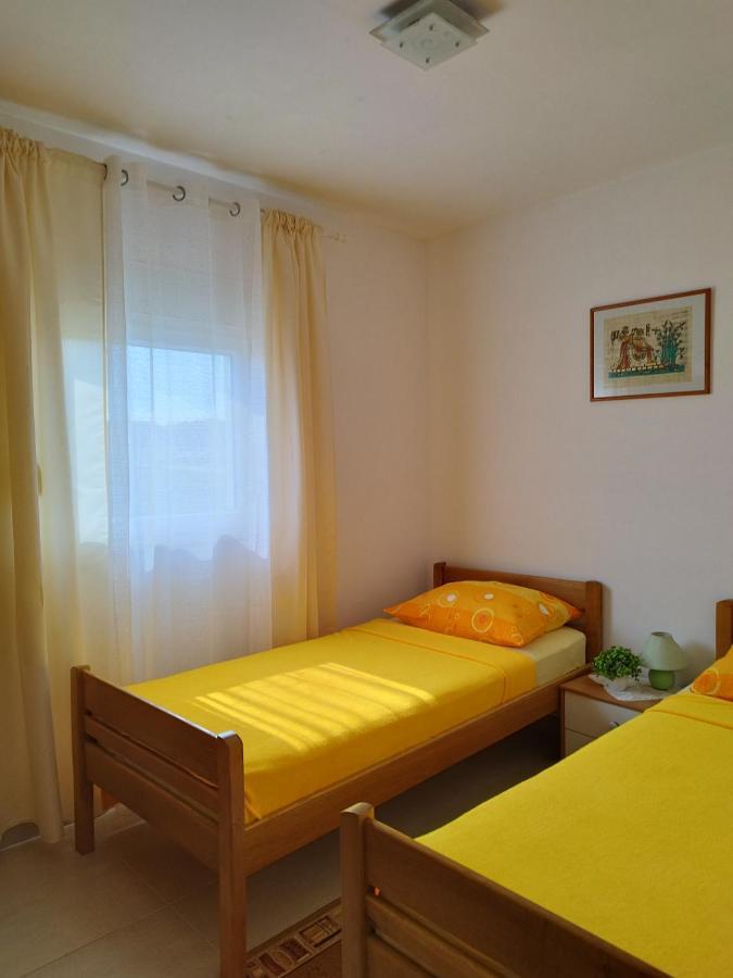 Apartmani Vjeko Vir Esterno foto