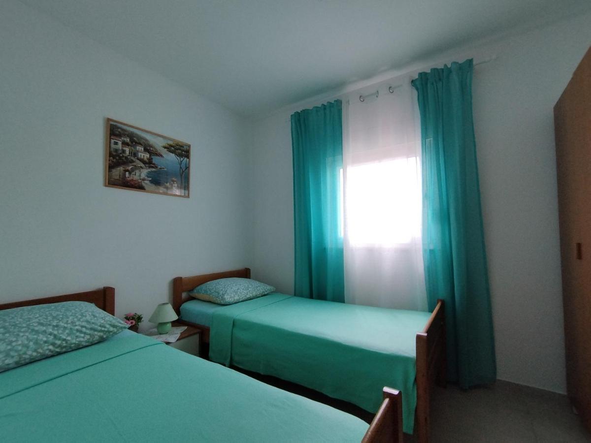 Apartmani Vjeko Vir Esterno foto