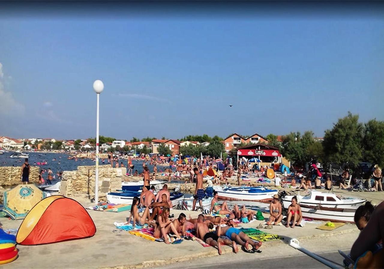 Apartmani Vjeko Vir Esterno foto